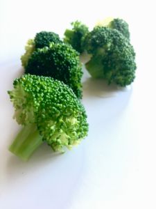 Broccoli for Sweet Sriracha Tofu made in the air fryer! It's a quick, easy, healthy weeknight dinner idea your family will LOVE! Air-fried is our new favorite way to eat tofu! // plantpowercouple.com